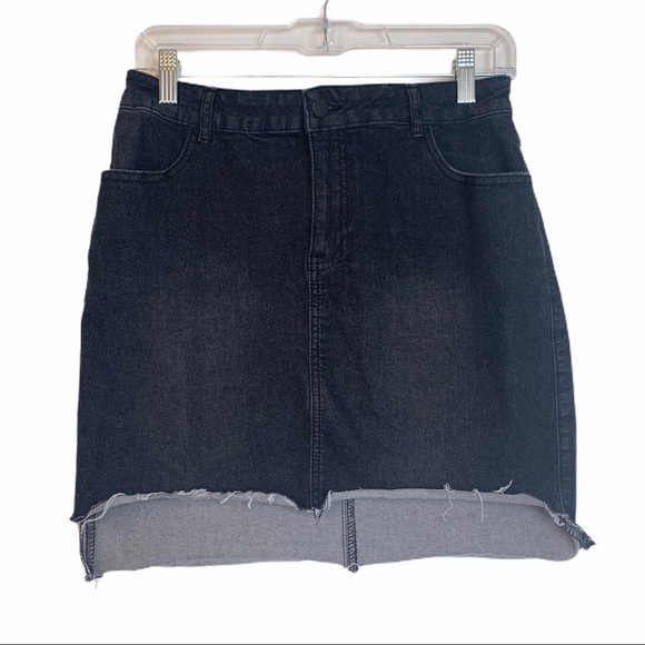 Forever 21 Hi-Low Black Jean Skirt - Picture 1 of 4